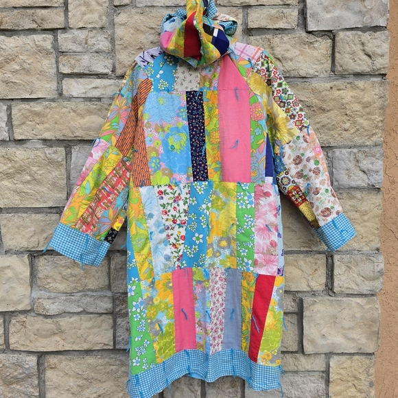 Upcycled Quilt Coat - Picture 8 of 10